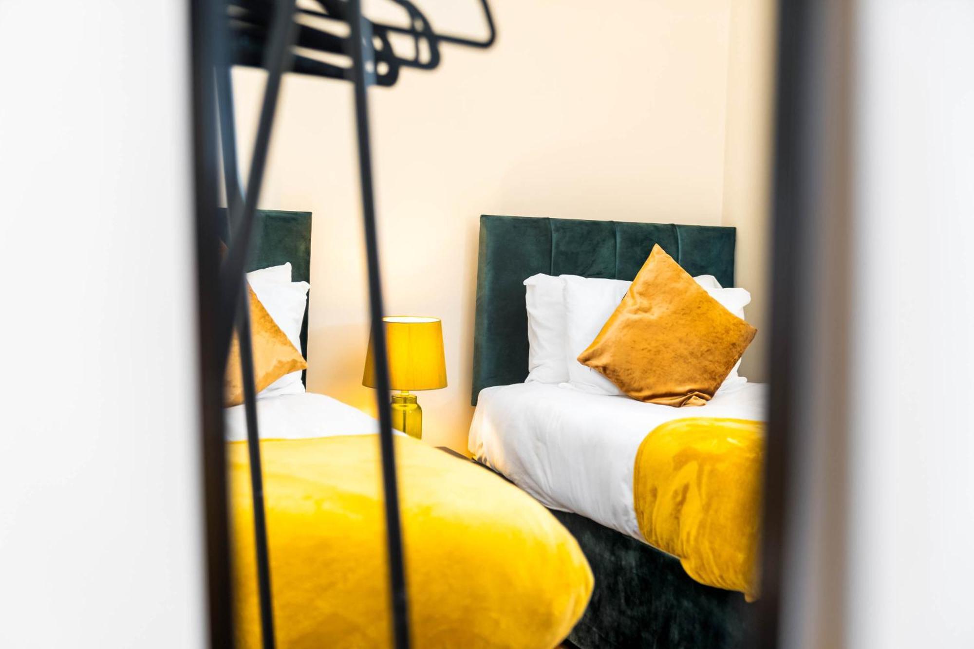 3 Bed House For Contractors & Families And Free Parking Villa Birmingham Dış mekan fotoğraf