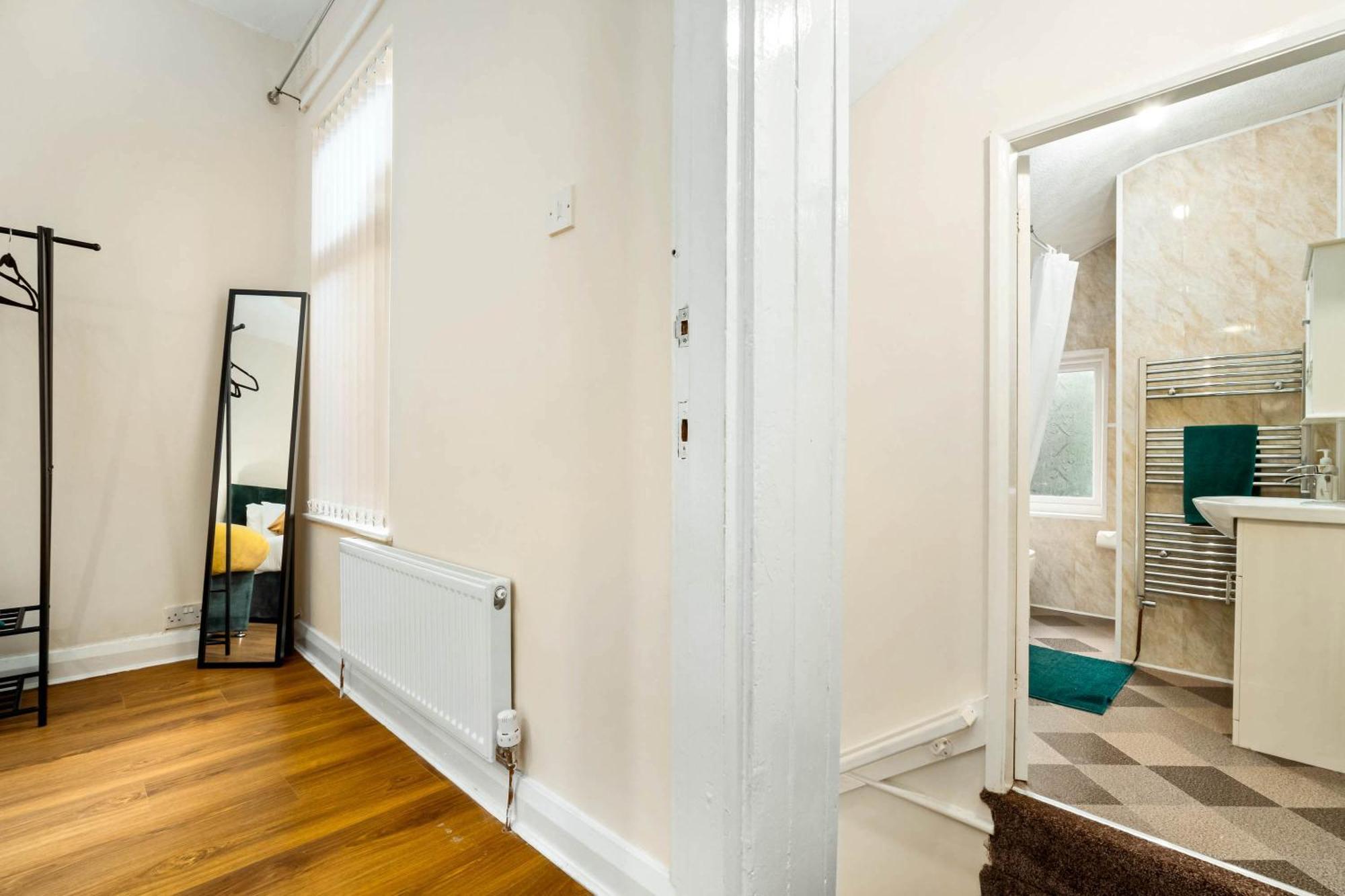 3 Bed House For Contractors & Families And Free Parking Villa Birmingham Dış mekan fotoğraf