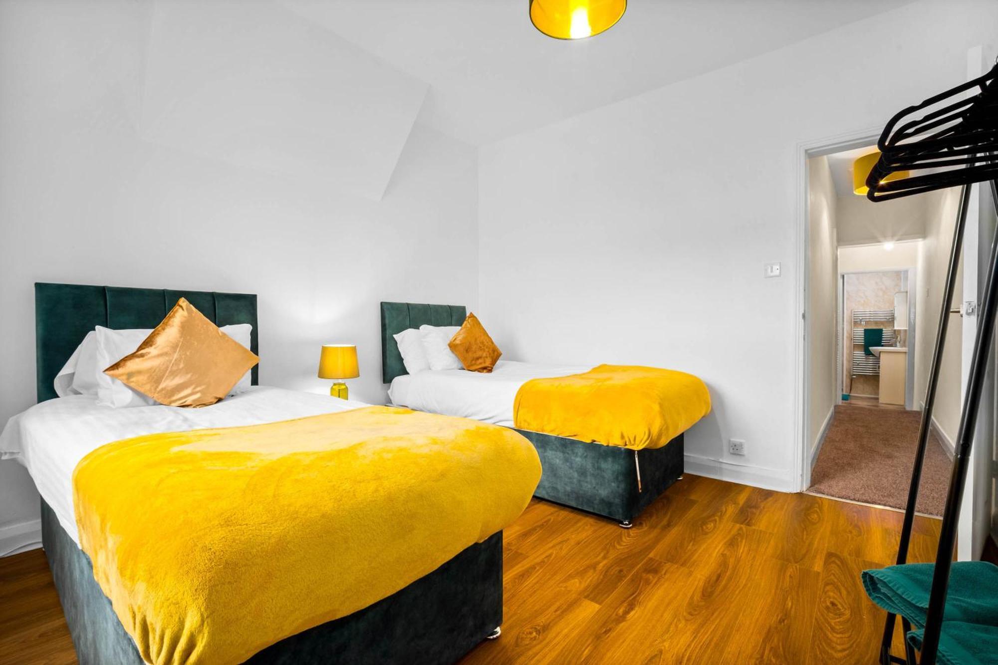 3 Bed House For Contractors & Families And Free Parking Villa Birmingham Dış mekan fotoğraf